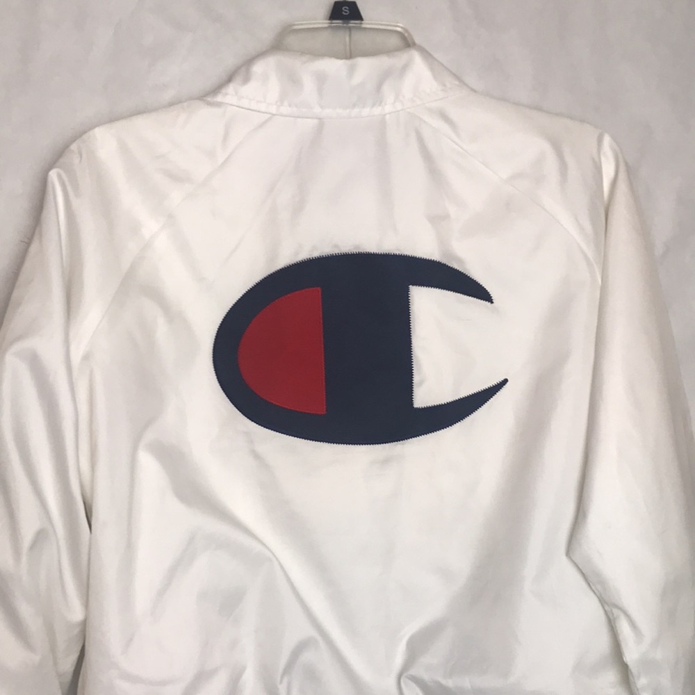 Champion cropped windbreaker jacket medium